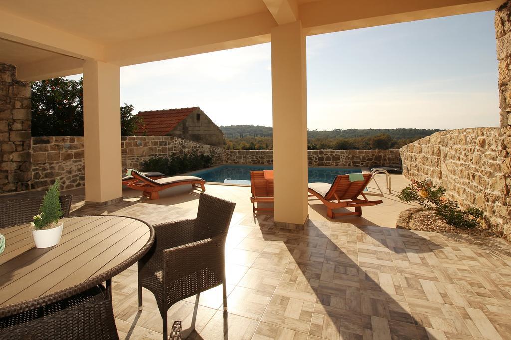 Villa Bellezza Cilipi Exterior photo